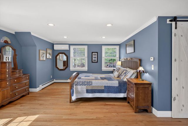 69 Union Street, Yarmouth Port, MA 02675