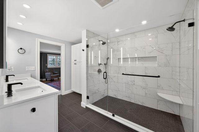 69 Union Street, Yarmouth Port, MA 02675