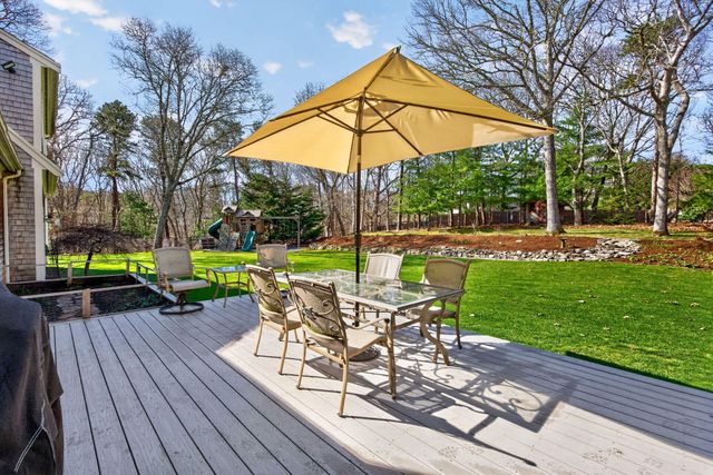 69 Union Street, Yarmouth Port, MA 02675
