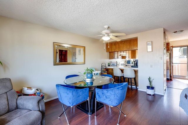 719 Franklin Ln, Vista, CA 92084