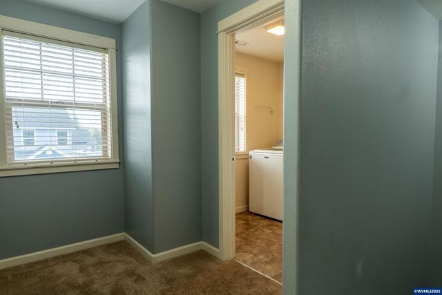 3152 NE Lily Ln, Mcminnville, OR 97128