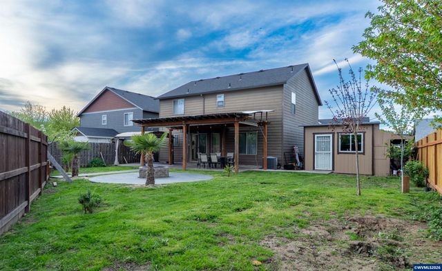 3152 NE Lily Ln, Mcminnville, OR 97128