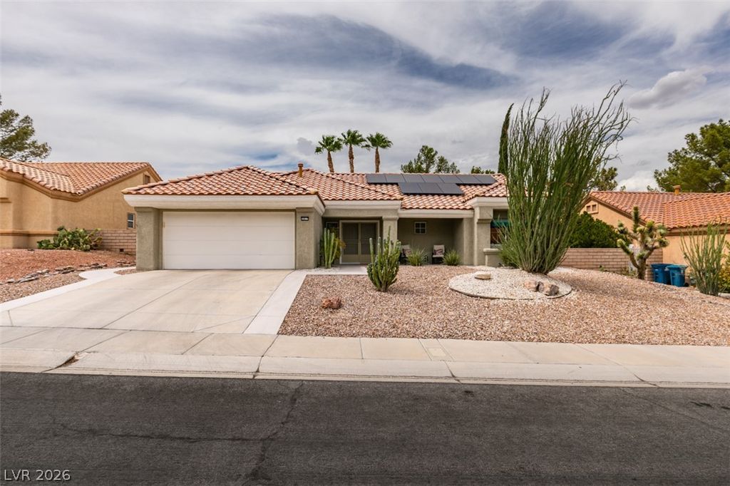 2817 Lotus Hill Drive, Las Vegas, NV 89134 — exterior