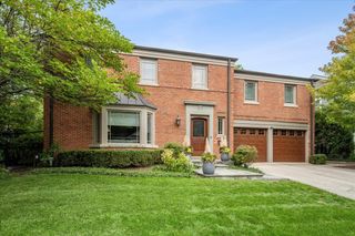 1255 Forest Glen Drive N, Winnetka, IL 60093