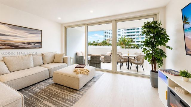 177 Ocean Lane Dr 213, Key Biscayne, FL 33149