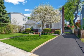 28 Miller Street 2, Glen Cove, NY 11542