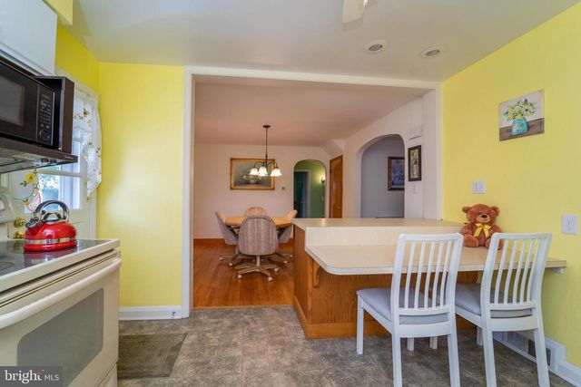 9216 CARLISLE AVE, Baltimore, MD 21236
