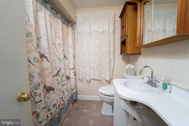 9216 CARLISLE AVE, Baltimore, MD 21236