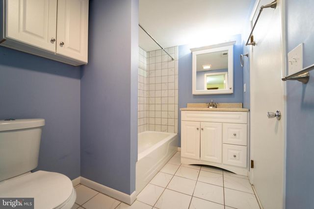 9216 CARLISLE AVE, Baltimore, MD 21236