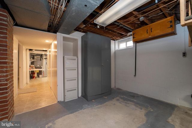9216 CARLISLE AVE, Baltimore, MD 21236