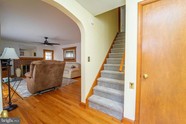 9216 CARLISLE AVE, Baltimore, MD 21236