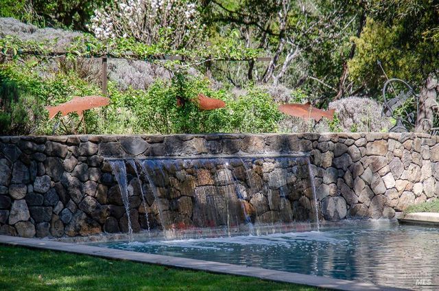 2680 Lawndale Rd, Kenwood, CA 95452