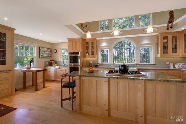 2680 Lawndale Rd, Kenwood, CA 95452