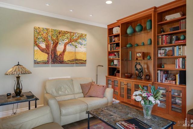 2680 Lawndale Rd, Kenwood, CA 95452