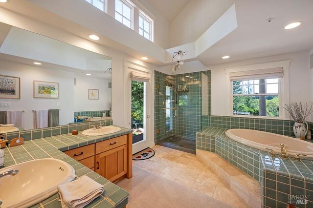 2680 Lawndale Rd, Kenwood, CA 95452