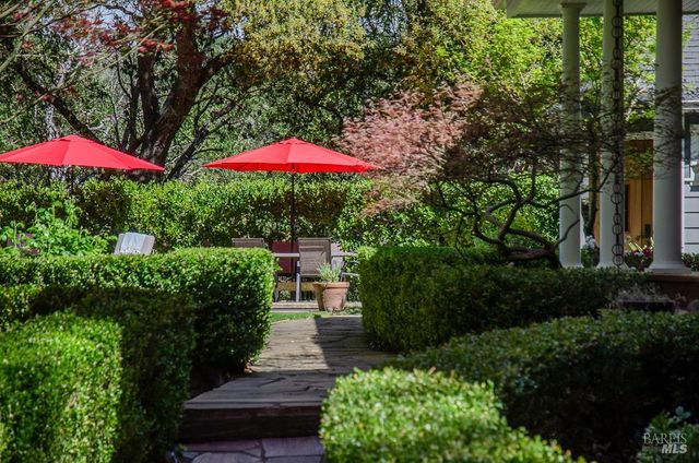 2680 Lawndale Rd, Kenwood, CA 95452