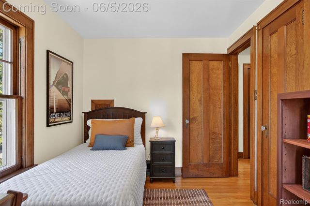 1404 Wakefield Avenue, Ann Arbor, MI 48103