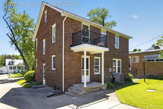 1404 Wakefield Avenue, Ann Arbor, MI 48103