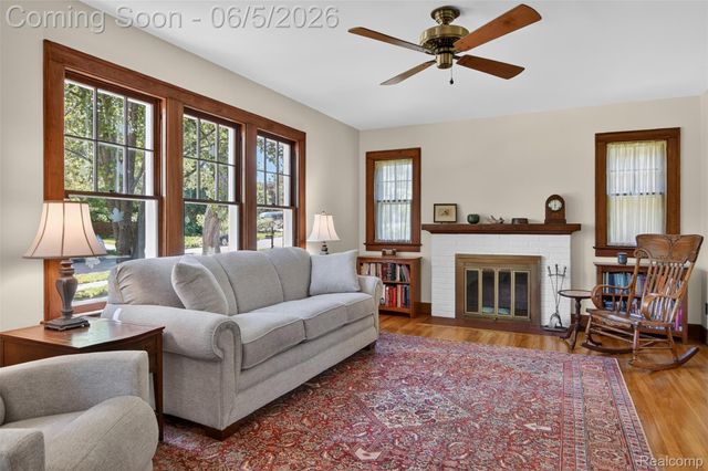 1404 Wakefield Avenue, Ann Arbor, MI 48103