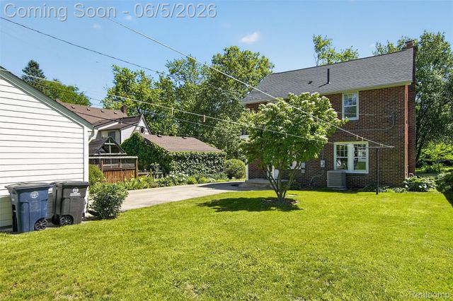 1404 Wakefield Avenue, Ann Arbor, MI 48103