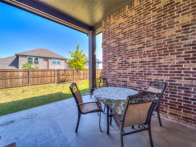 1112 Diamond Dove Drive, Little Elm, TX 75068