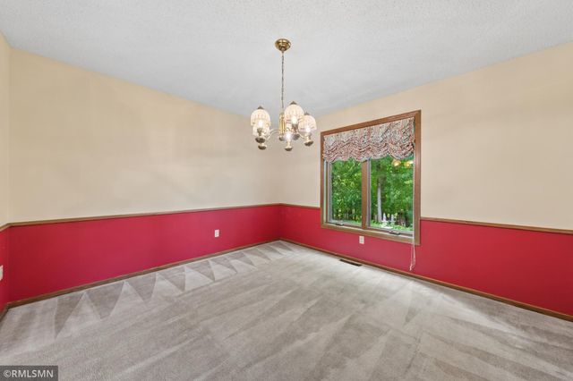 11730 27th Avenue N, Plymouth, MN 55441
