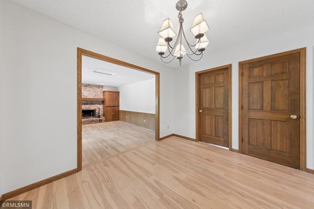 11730 27th Avenue N, Plymouth, MN 55441
