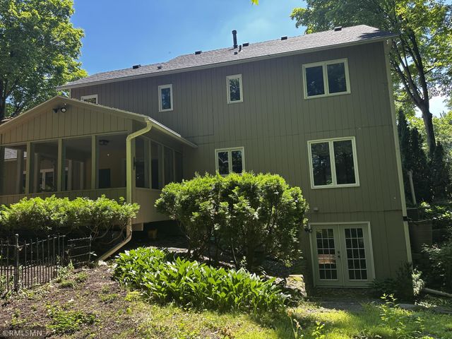 11730 27th Avenue N, Plymouth, MN 55441
