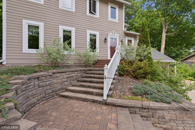 11730 27th Avenue N, Plymouth, MN 55441
