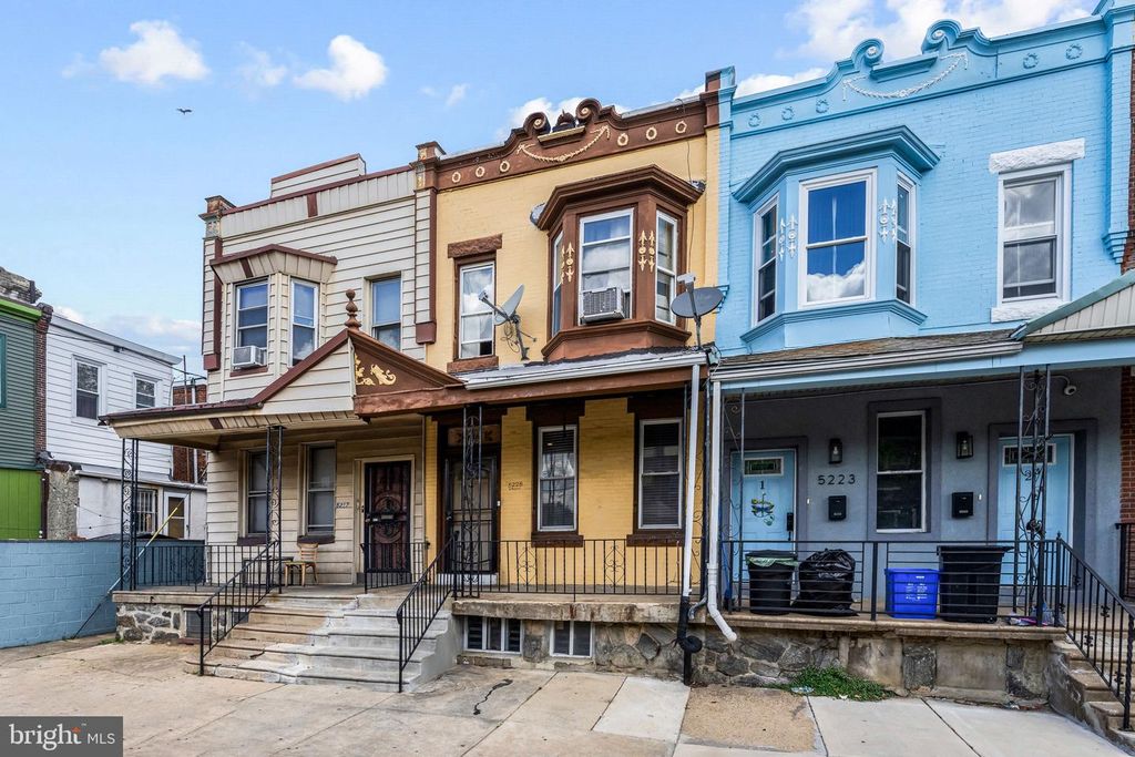 5225 W THOMPSON STREET, Philadelphia, PA 19131