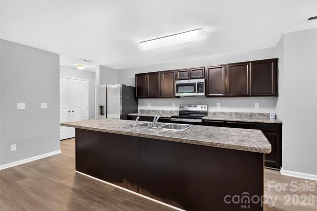 1648 Hooper Court, Charlotte, NC 28212