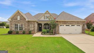 203 Lagoon Street, Lagrange, GA 30241