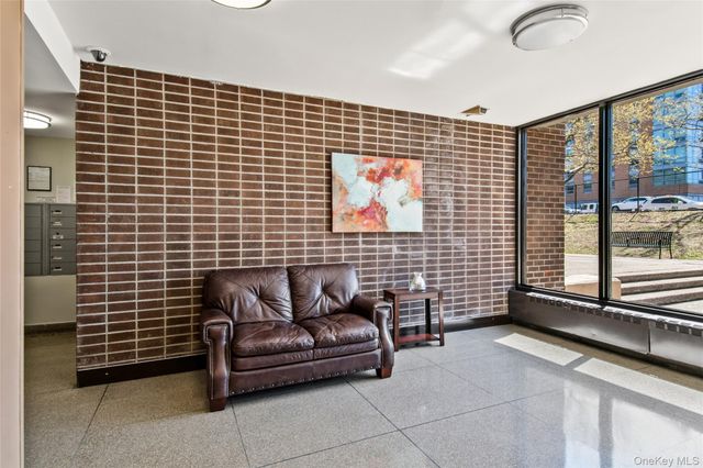 12205 Flatlands Avenue 71G, Brooklyn, NY 11207