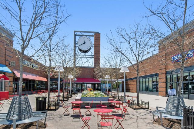 12205 Flatlands Avenue 71G, Brooklyn, NY 11207