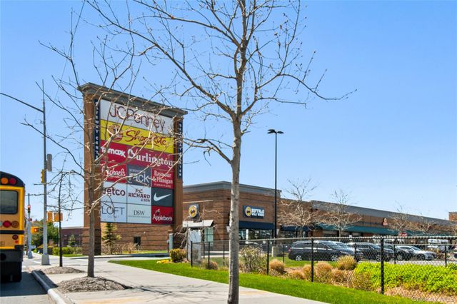 12205 Flatlands Avenue 71G, Brooklyn, NY 11207