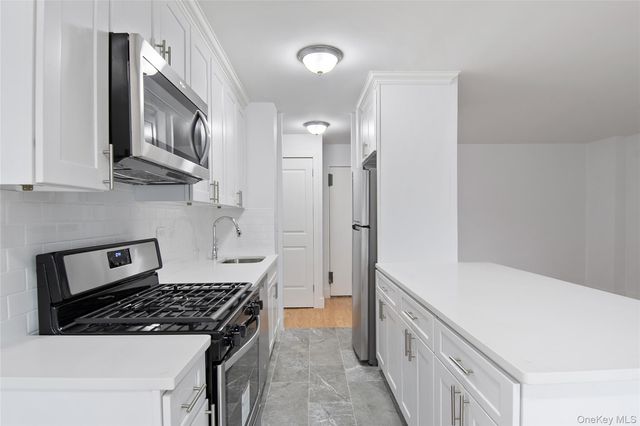 12205 Flatlands Avenue 71G, Brooklyn, NY 11207