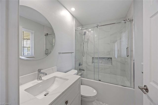 707 Neapolitan WAY 707, Naples, FL 34103
