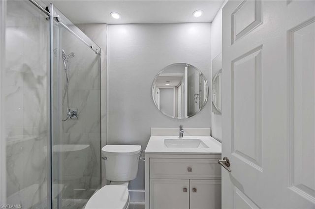 707 Neapolitan WAY 707, Naples, FL 34103
