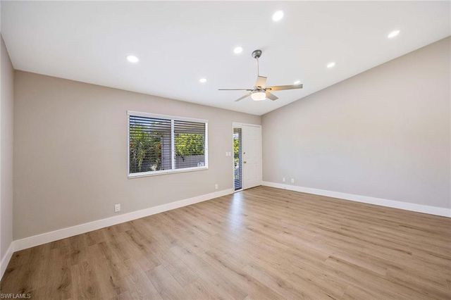 707 Neapolitan WAY 707, Naples, FL 34103
