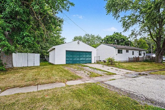 4509 Cadillac Place, Saginaw, MI 48604