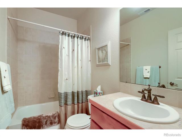 647 Callisto Drive 202, Loveland, CO 80537