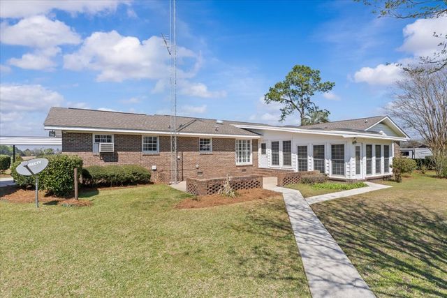 203 Dogwood Avenue, Columbia, AL 36319