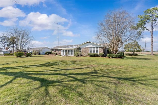 203 Dogwood Avenue, Columbia, AL 36319