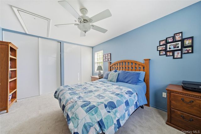 66 Harbor N, Amityville, NY 11701