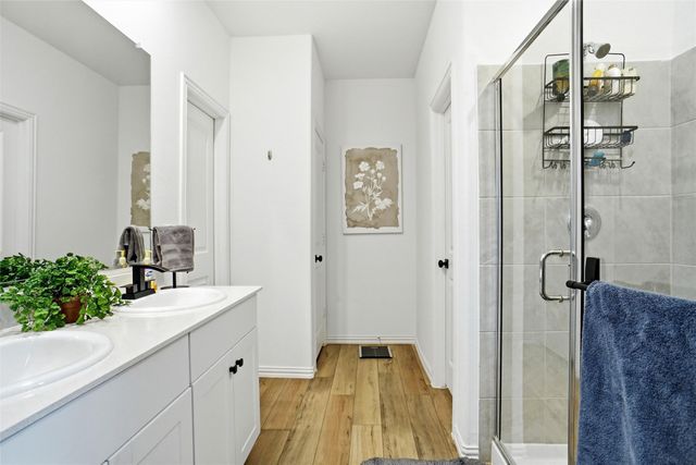 1333 Almond Road, Azle, TX 76020