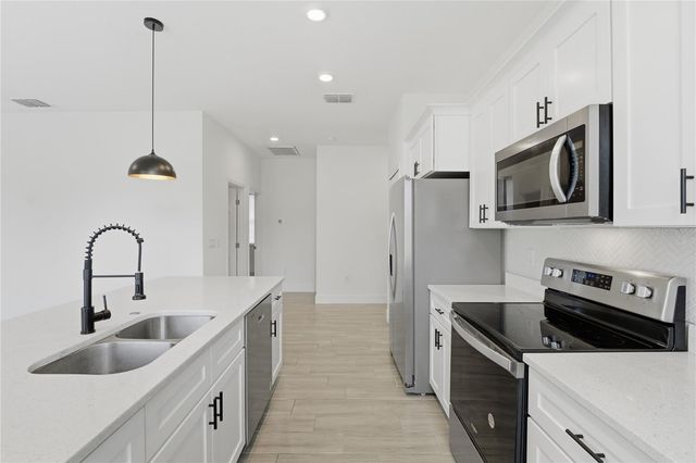 535 MARION OAKS LANE, Ocala, FL 34473