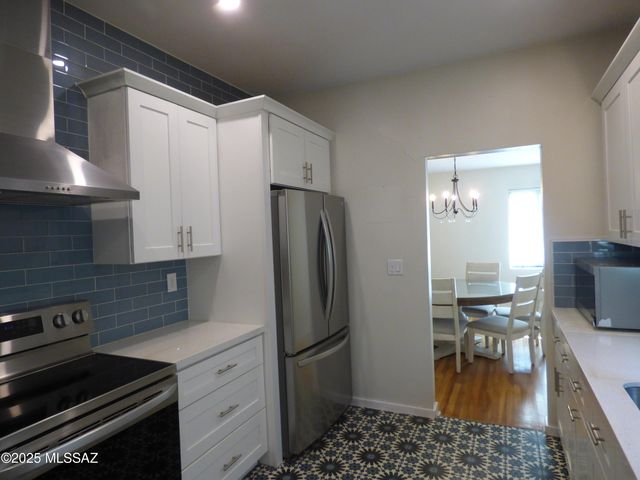 2533 E 3rd Street, Tucson, AZ 85716