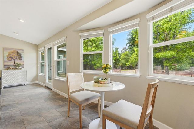 1501 Joby Ln, Sacramento, CA 95864