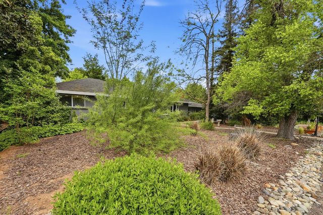 1501 Joby Ln, Sacramento, CA 95864