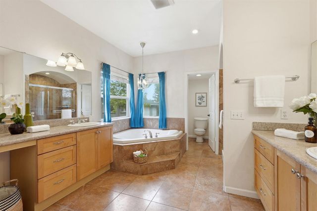 1501 Joby Ln, Sacramento, CA 95864